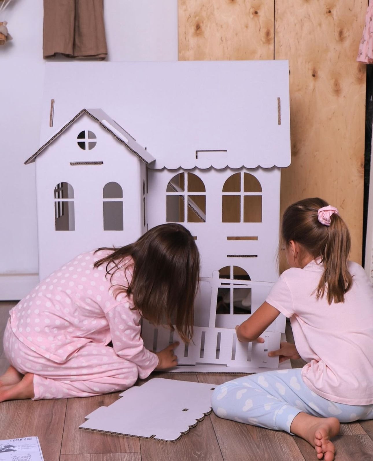 Barbie Land Cardboard Cottage